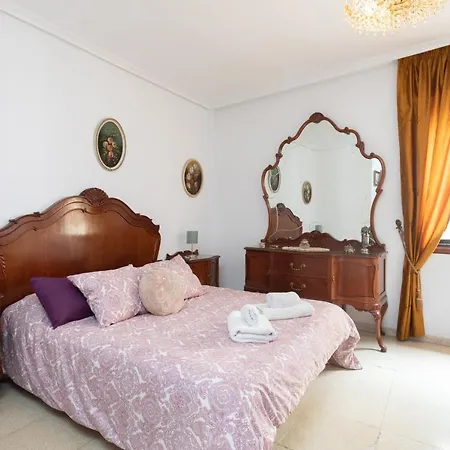 Home2book Spacious Classic Design Apto Sc Center Apartamento Santa Cruz de Tenerife